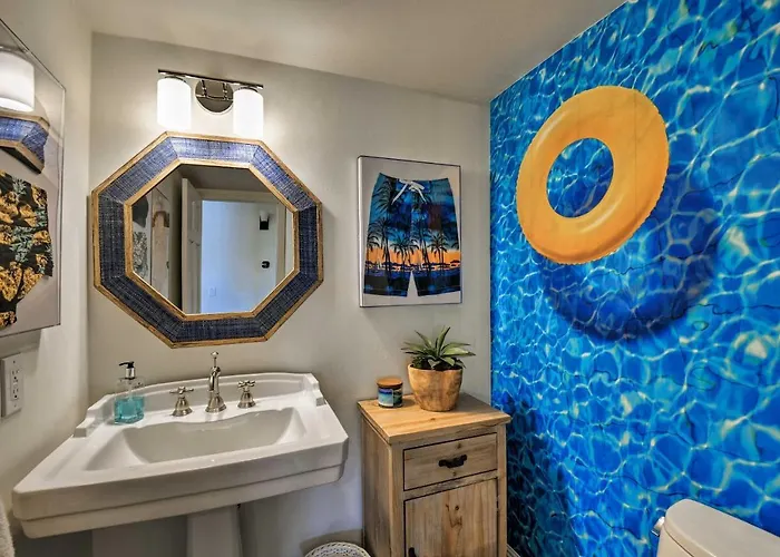 Holiday home Oasis W/ Outdoor Bar & Pool! Scottsdale